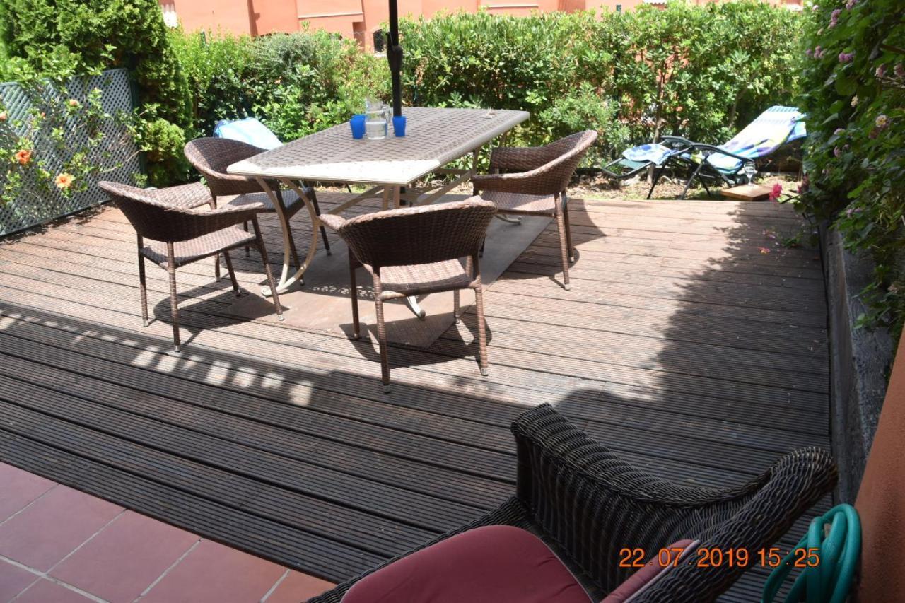 Luxury 2-Bedrooms & Bathrooms Estepona Apartment Exterior photo